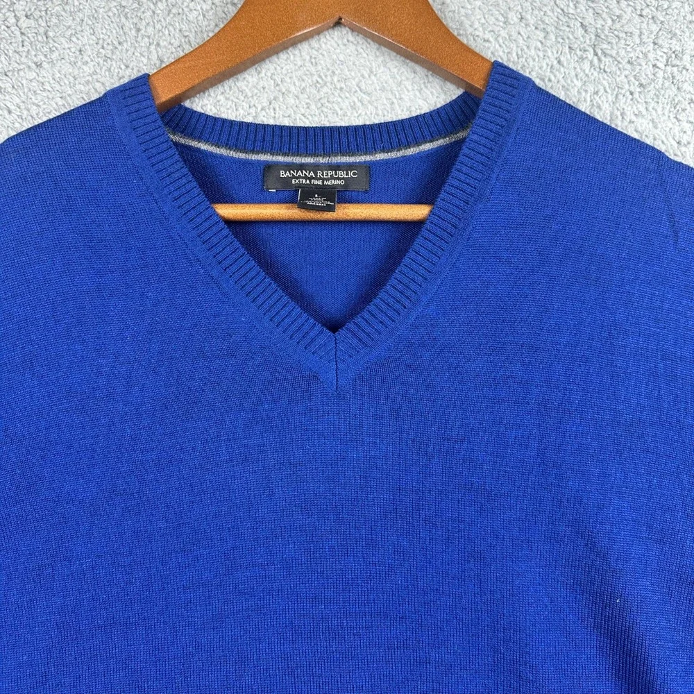 Banana Republic 100% Extra‎ Fine Merino Wool V-Neck Sweater Mens Large Blue Knit